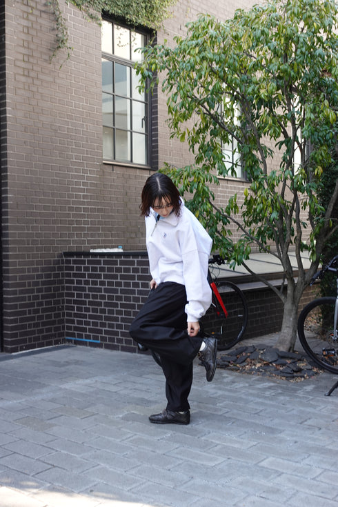 ボリュームスラックスパンツ